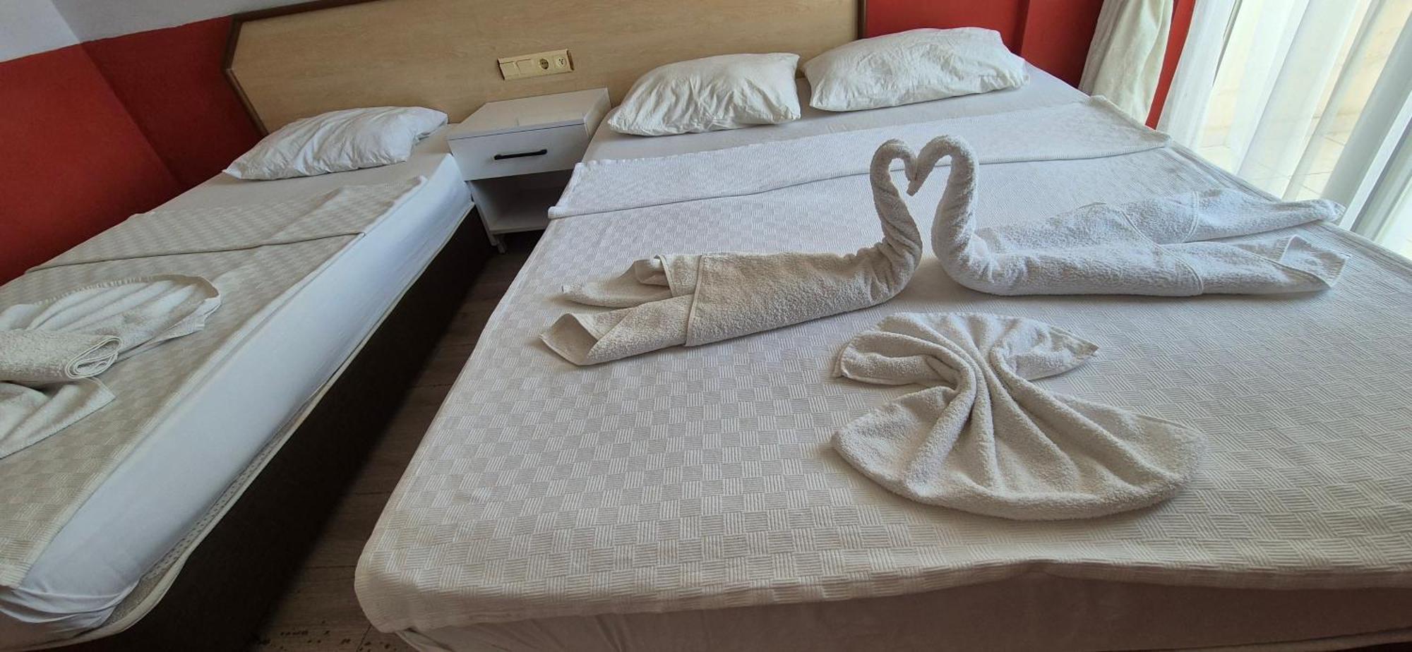 Kleopatra Saray Hotel Алания Экстерьер фото