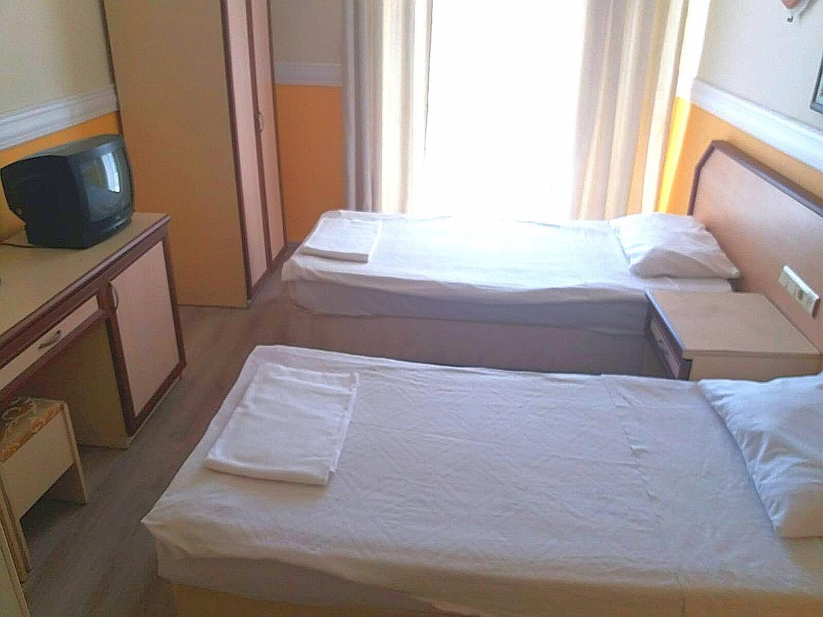 Kleopatra Saray Hotel Алания Экстерьер фото