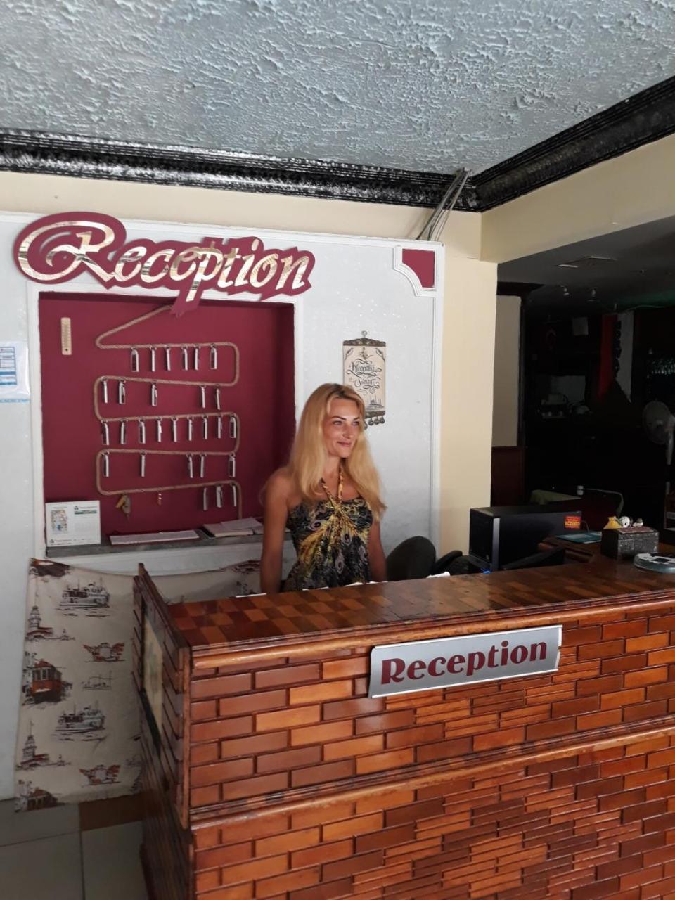 Kleopatra Saray Hotel Алания Экстерьер фото